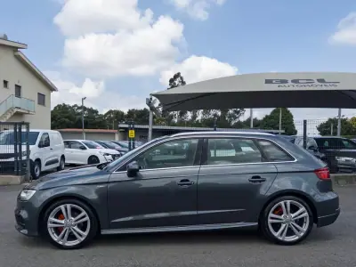 Audi A3 Sportback 2017 - 18990 EUR, 164000 km - AUTO.MOTO.pt - 164000km - foto 4 de 33