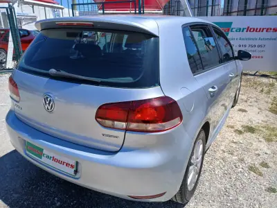 Volkswagen Golf 2011 - 8950 EUR, 155468 km - AUTO.MOTO.pt - 155468km - foto 10 de 28