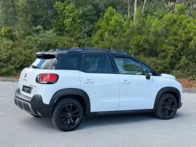Citroën C3 Aircross 2019 - 11900 EUR, 124352 km - AUTO.MOTO.pt - 124352km - foto 5 de 25