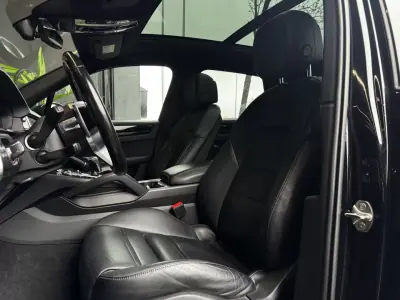 Porsche Cayenne 2021 - 74990 EUR, 85200 km - AUTO.MOTO.pt - 85200km - foto 32 de 37
