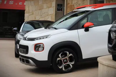 Citroën C3 Aircross 2018 - 12990 EUR, 97500 km - AUTO.MOTO.pt - 97500km - foto 31 de 36