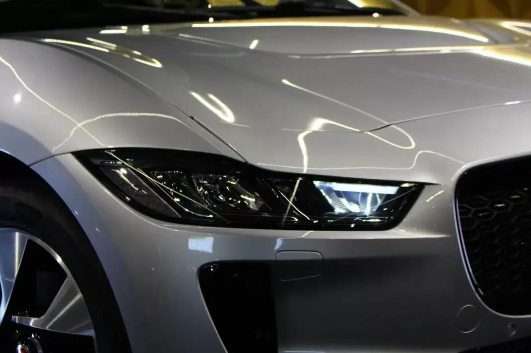 Jaguar I-Pace 2020 - 22900 EUR, 140680 km - AUTO.MOTO.pt - 140680km - foto 4 de 25