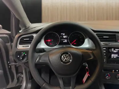 Volkswagen Golf 2014 - 9450 EUR, 327612 km - 327612km - foto 8 de 20