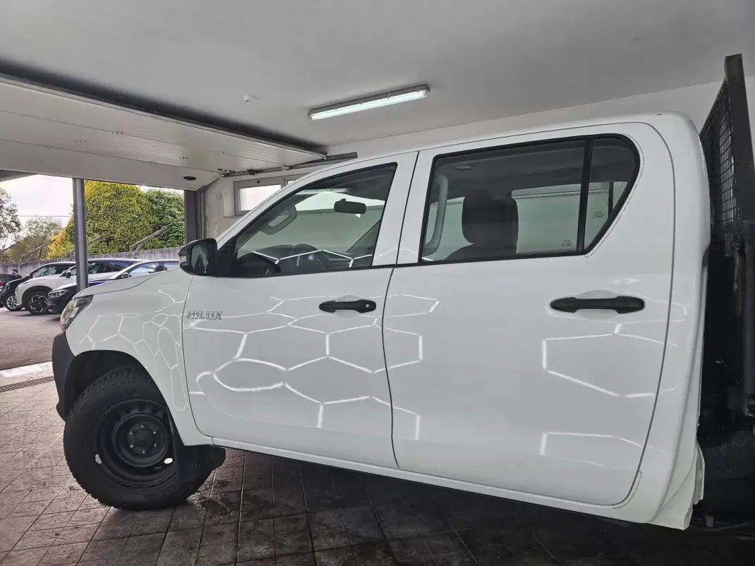 Toyota Hilux 2020 - 27950 EUR, 285523 km - AUTO.MOTO.pt - 285523km - foto 9 de 68