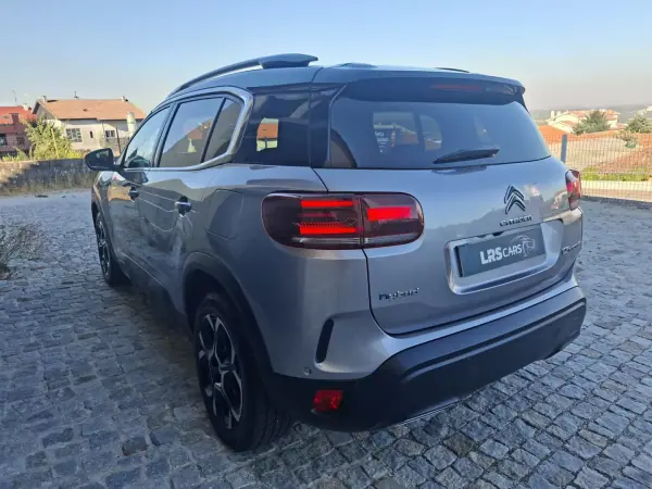 Citroën C5 Aircross 2023 - 21490 EUR, 90794 km - AUTO.MOTO.pt - 90794km - foto 5 de 16