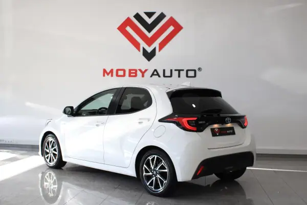 Toyota Yaris 2021 - 19900 EUR, 74773 km - AUTO.MOTO.pt - 74773km - foto 3 de 31