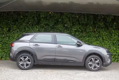 Citroën C4 Cactus 2020 - 10900 EUR, 146200 km - AUTO.MOTO.pt - 146200km - foto 6 de 16