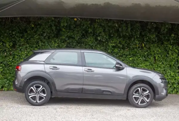 Citroën C4 Cactus 2020 - 10900 EUR, 146200 km - AUTO.MOTO.pt - 146200km - foto 6 de 16