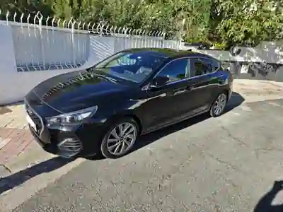 Hyundai i30 Fastback N 2020 - 12700 EUR, 103000 km - 103000km - foto 1 de 7