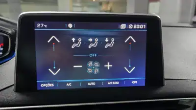Peugeot 3008 2017 - 17990 EUR, 91000 km - AUTO.MOTO.pt - 91000km - foto 17 de 48