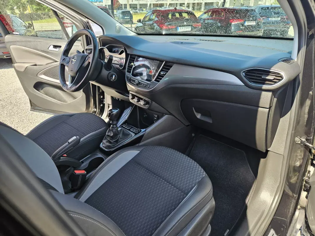 Opel Crossland X 2018 - 12800 EUR, 112200 km - 112200km - foto 14 de 45
