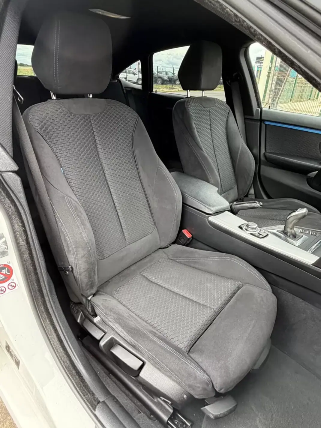 BMW 420 Gran Coupé 2017 - 31490 EUR, 98000 km - AUTO.MOTO.pt - 98000km - foto 17 de 39