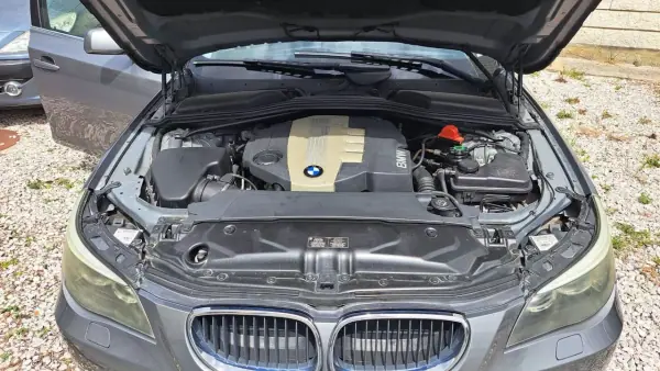 BMW 520 2008 - 7980 EUR, 322077 km - AUTO.MOTO.pt - 322077km - foto 41 de 41