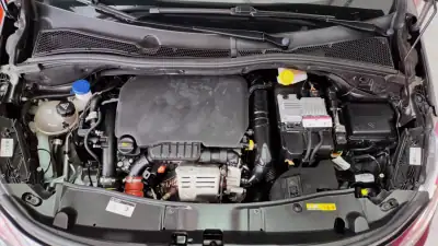 Peugeot 2008 2016 - 13750 EUR, 44423 km - AUTO.MOTO.pt - 44423km - foto 57 de 58