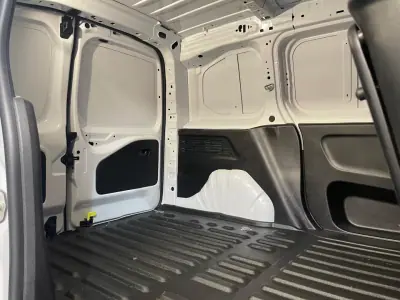 Opel COMBO 2023 - 16899 EUR, 23000 km - 23000km - foto 23 de 38