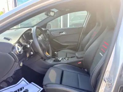 Mercedes-Benz A 180 2018 - 17490 EUR, 147879 km - AUTO.MOTO.pt - 147879km - foto 18 de 20