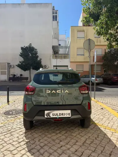 Dacia Spring 2022 - 13500 EUR, 39000 km - 39000km - foto 6 de 12