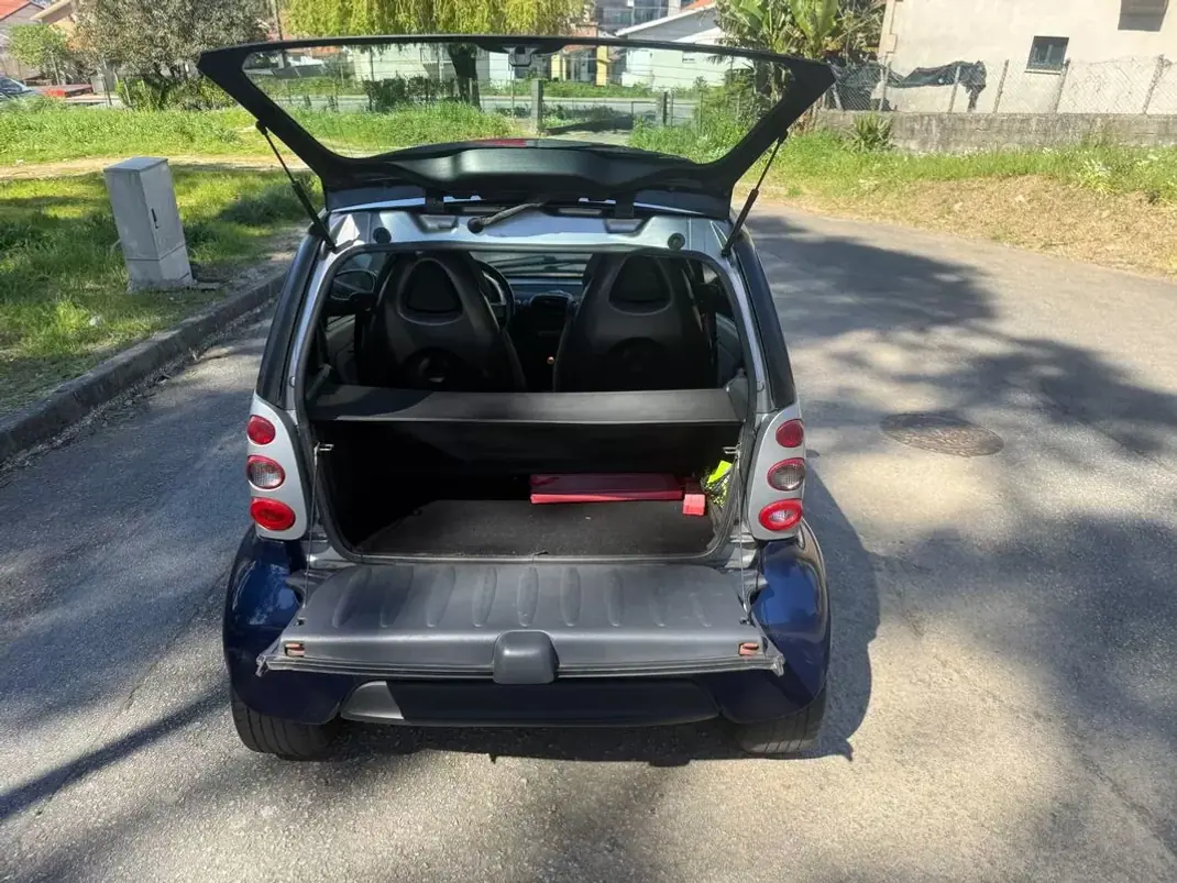 Smart ForTwo Coupé 2004 - 3550 EUR, 170000 km - AUTO.MOTO.pt - 170000km - foto 13 de 19