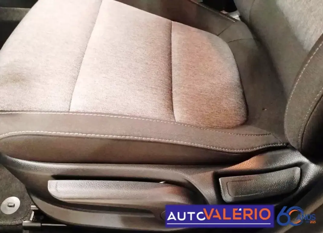 Kia Stonic 2021 - 14950 EUR, 58240 km - AUTO.MOTO.pt - 58240km - foto 11 de 29