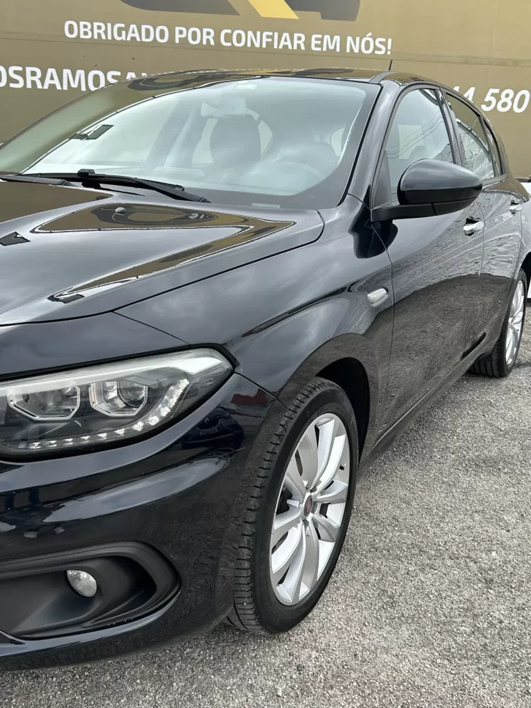 Fiat Tipo 2017 - 13900 EUR, 194560 km - AUTO.MOTO.pt - 194560km - foto 7 de 9