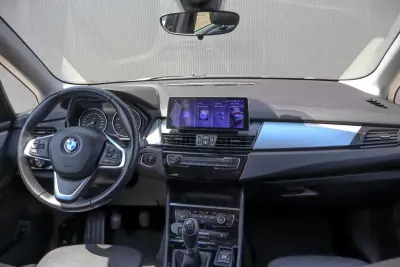 BMW 218 Active Tourer 2016 - 14990 EUR, 110018 km - 110018km - foto 19 de 27