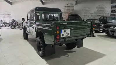 Land Rover Defender 1999 - 44500 EUR, 362319 km - AUTO.MOTO.pt - 362319km - foto 2 de 36