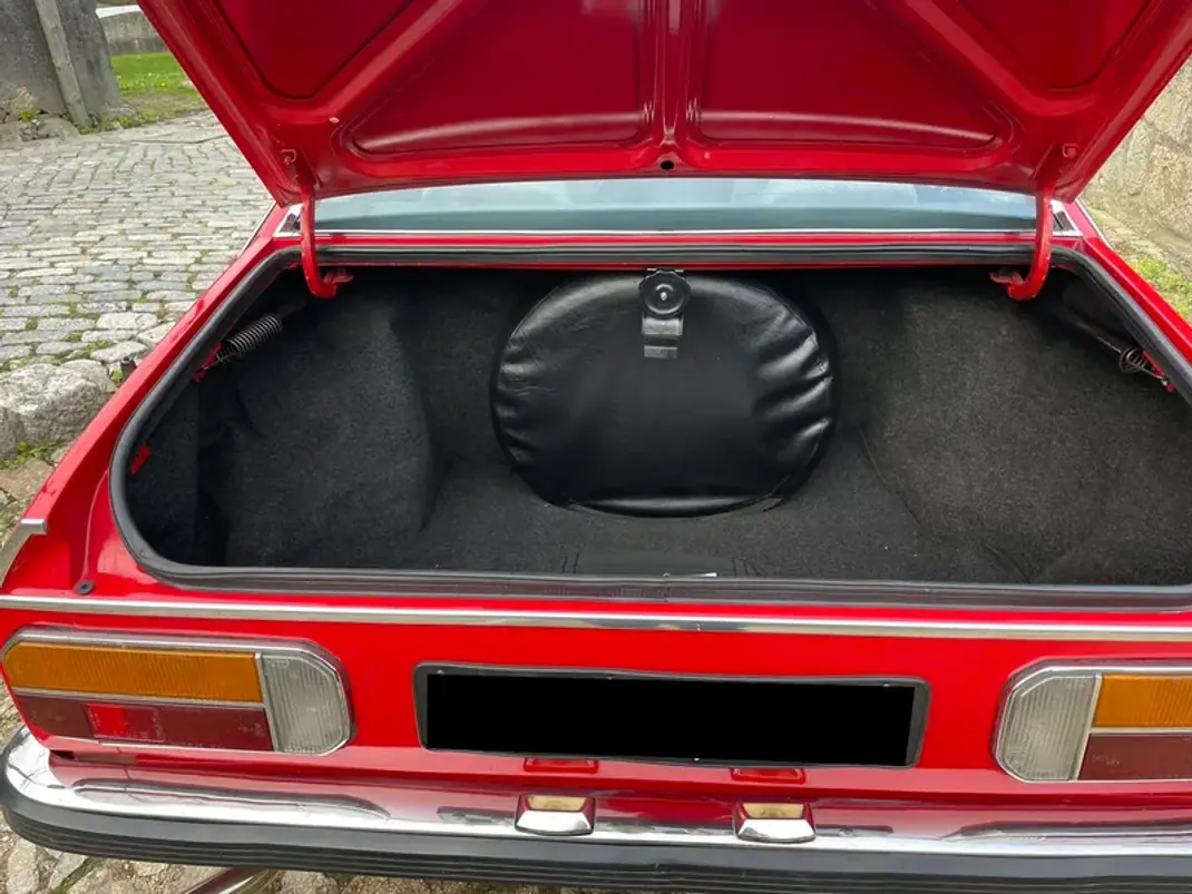 Lancia Beta 1980 - 13900 EUR, 113000 km - 113000km - foto 28 de 41