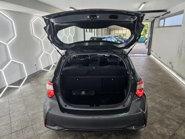 Toyota Yaris 2019 - 13650 EUR, 135421 km - AUTO.MOTO.pt - 135421km - foto 37 de 37