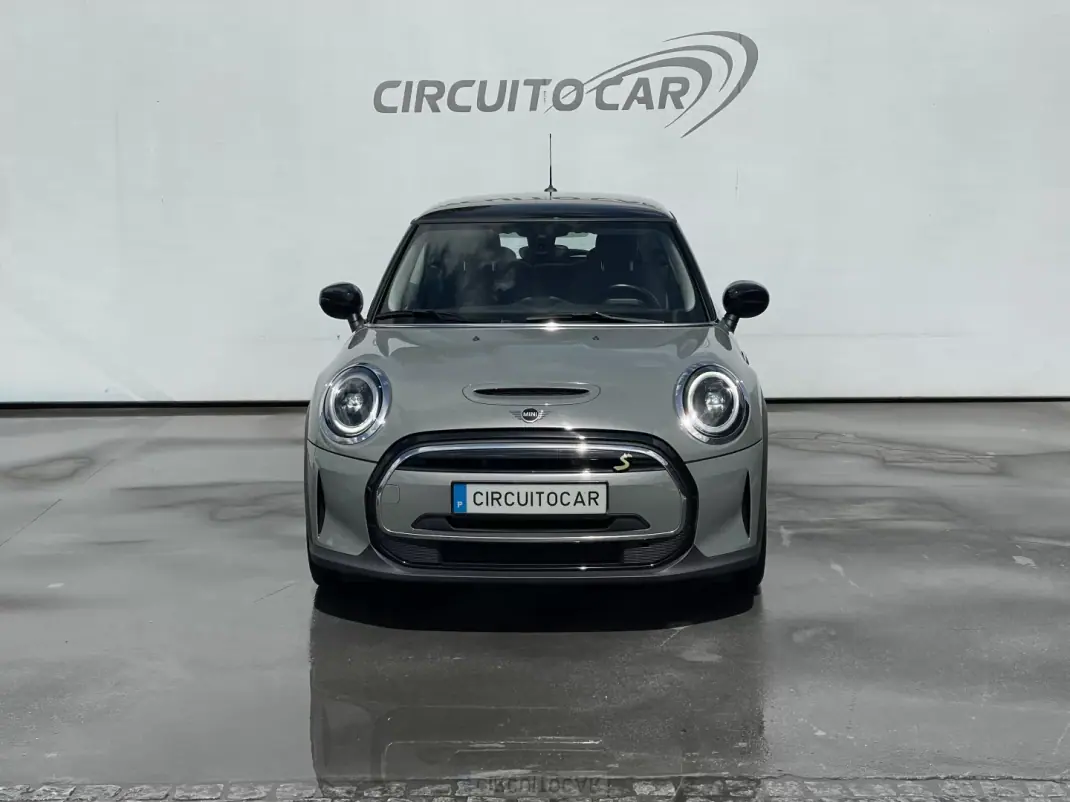 MINI Cooper 2021 - 18500 EUR, 69551 km - AUTO.MOTO.pt - 69551km - foto 4 de 8