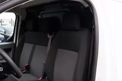 Citroën Jumpy 2017 - 15900 EUR, 145325 km - AUTO.MOTO.pt - 145325km - foto 13 de 23