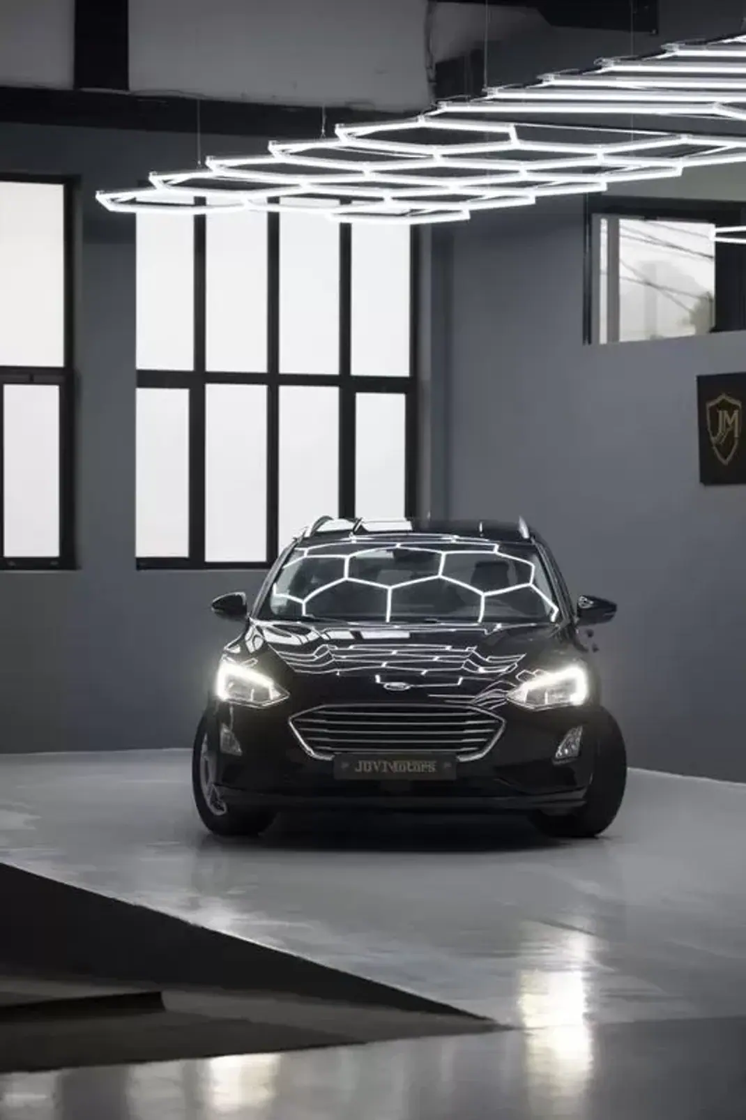 Ford Focus 2021 - 13850 EUR, 196506 km - AUTO.MOTO.pt - 196506km - foto 5 de 42