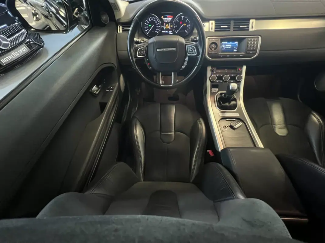 Land Rover Range Rover Evoque 2012 - 17990 EUR, 235000 km - 235000km - foto 40 de 51