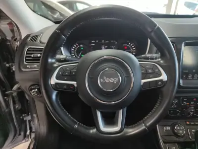 Jeep Compass 2021 - 22500 EUR, 107000 km - AUTO.MOTO.pt - 107000km - foto 28 de 45