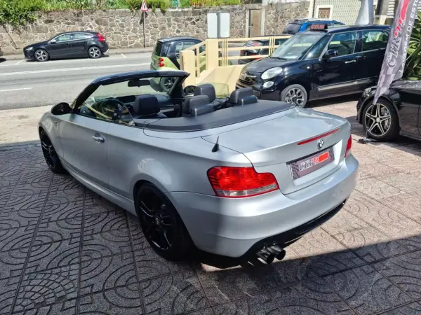 BMW 123 2014 - 14900 EUR, 240000 km - AUTO.MOTO.pt - 240000km - foto 11 de 40