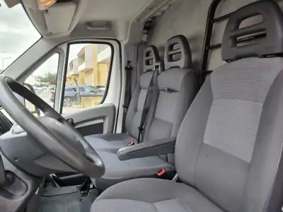 Peugeot BOXER 2.2 HDI FIBRADA L2H2 PREMIUM 2012 - 7990 EUR, 271750 km - AUTO.MOTO.pt - 271750km - foto 12 de 14