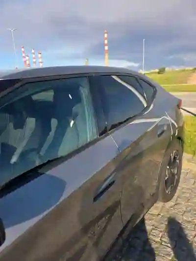 Cupra Tavascan 2024 — foto 3 de 4