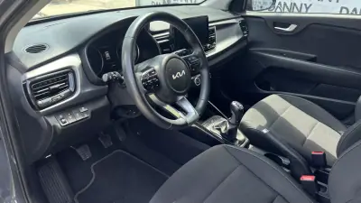 Kia Rio 2023 - 14900 EUR, 41000 km - AUTO.MOTO.pt - 41000km - foto 8 de 16
