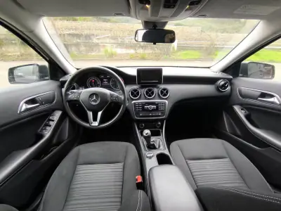 Mercedes-Benz A 180 2013 - 14900 EUR, 169000 km - AUTO.MOTO.pt - 169000km - foto 9 de 10
