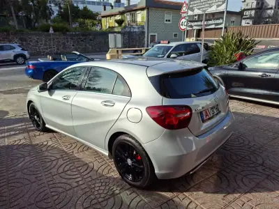 Mercedes-Benz A 180 2017 - 16900 EUR, 125000 km - AUTO.MOTO.pt - 125000km - foto 11 de 31