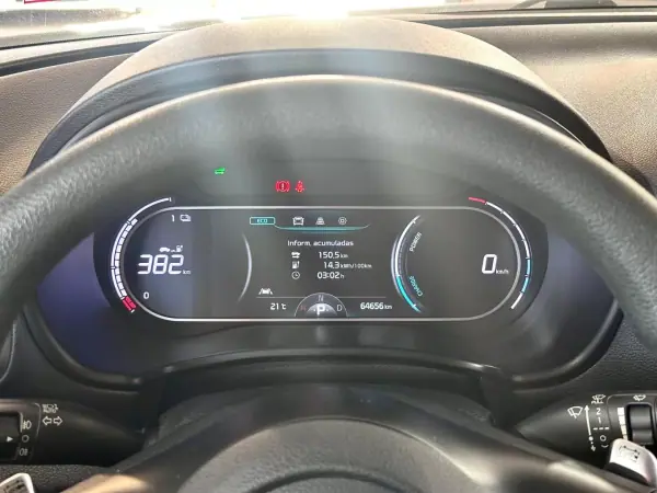 Kia e-Soul 2022 - 22900 EUR, 64656 km - AUTO.MOTO.pt - 64656km - foto 17 de 24