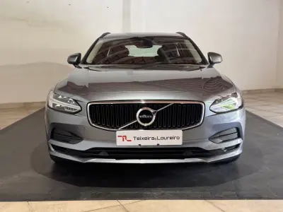 Volvo V90 2017 - 23750 EUR, 133014 km - AUTO.MOTO.pt - 133014km - foto 2 de 25