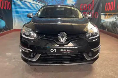 Renault Mégane Sport Tourer 2014 - 9999 EUR, 163000 km - AUTO.MOTO.pt - 163000km - foto 2 de 47