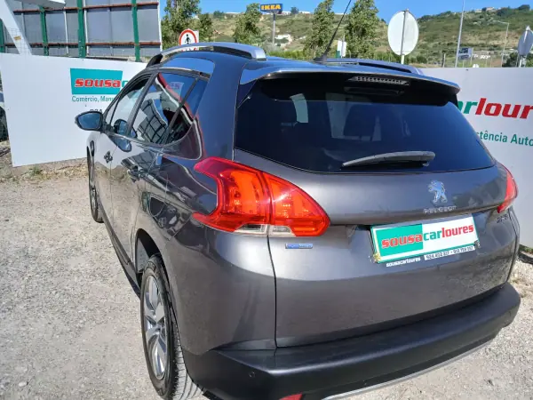 Peugeot 2008 2015 - 8450 EUR, 67397 km - AUTO.MOTO.pt - 67397km - foto 11 de 26