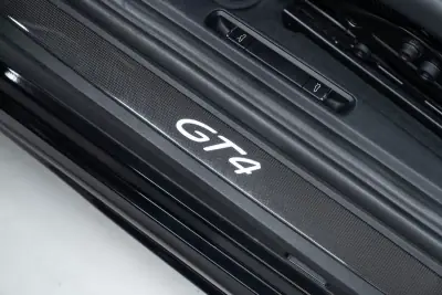 Porsche 718 Cayman 2021 - 134950 EUR, 23000 km - AUTO.MOTO.pt - 23000km - foto 21 de 41