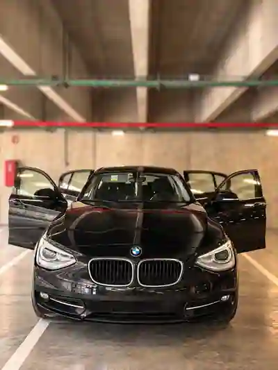 BMW 116 2014 - 9000 EUR, 243312 km - foto 1 de 9