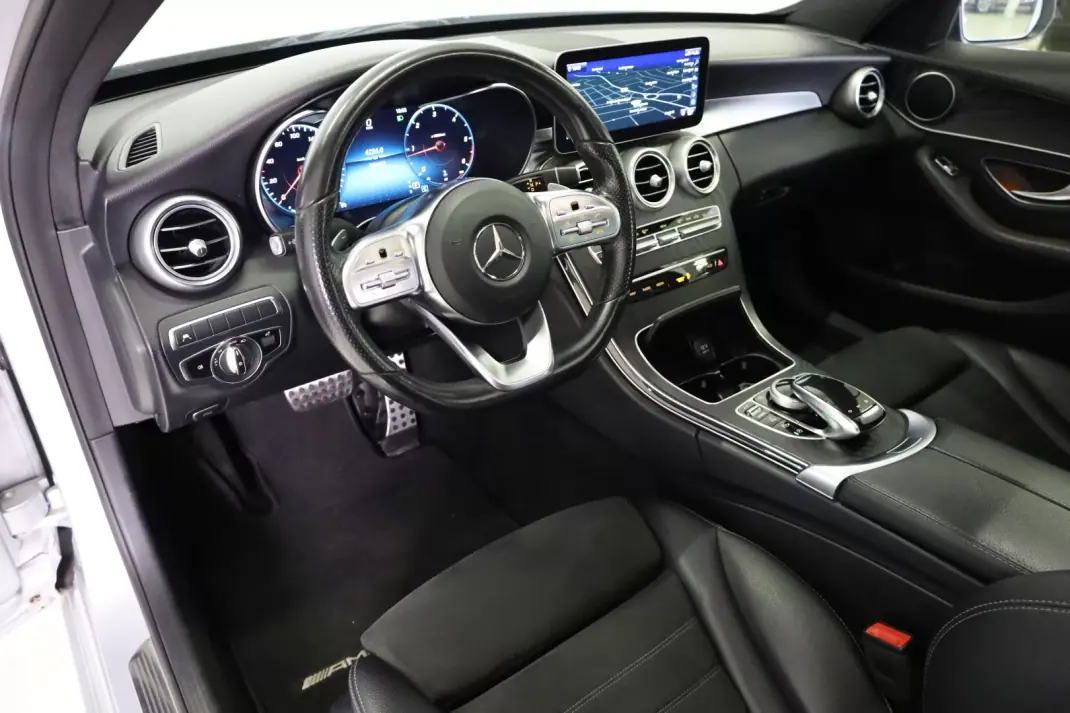 Mercedes-Benz C 200 2019 - 26990 EUR, 136463 km - AUTO.MOTO.pt - 136463km - foto 25 de 43