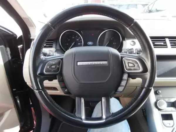 Land Rover Range Rover Evoque 2019 - 25500 EUR, 158956 km - AUTO.MOTO.pt - 158956km - foto 30 de 33