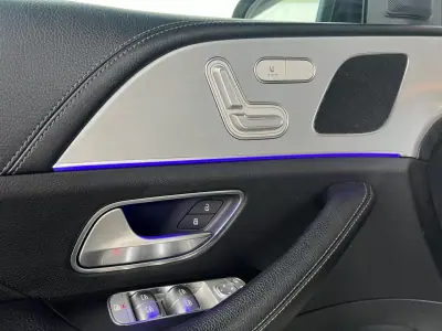 Mercedes-Benz GLE 350 2021 - 65000 EUR, 149000 km - AUTO.MOTO.pt - 149000km - foto 11 de 16