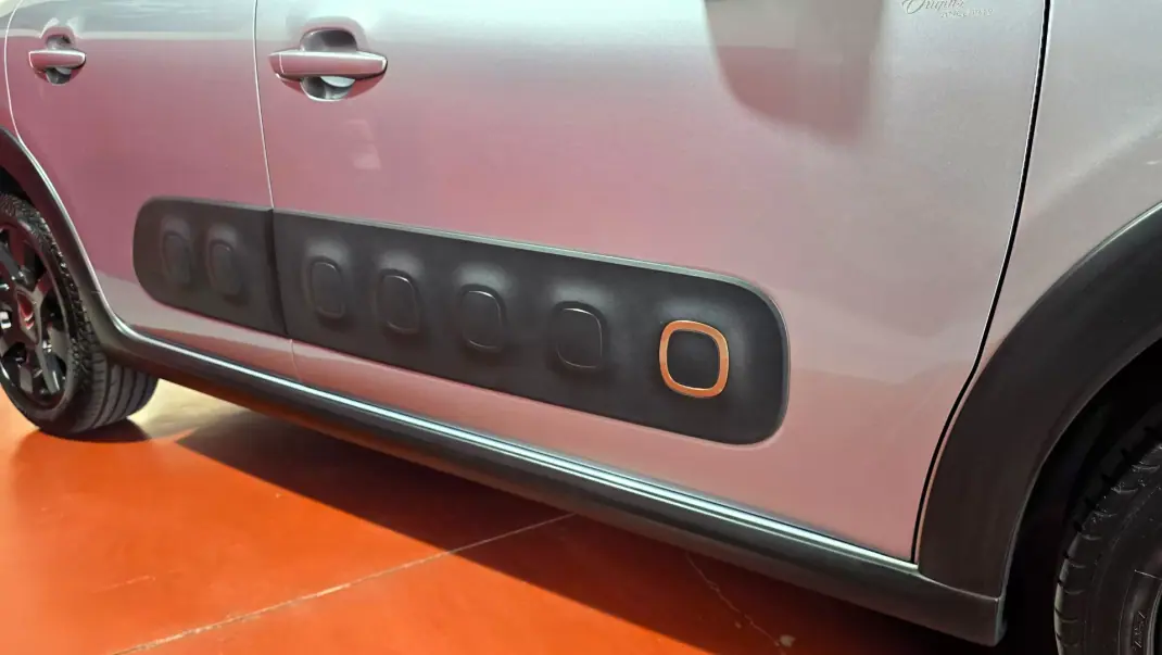 Citroën C3 2019 - 12750 EUR, 56334 km - AUTO.MOTO.pt - 56334km - foto 5 de 75