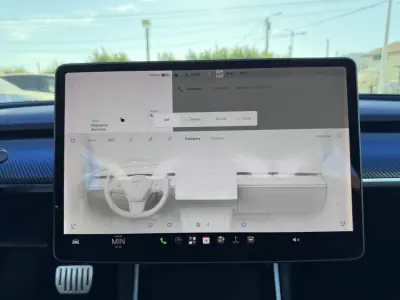 Tesla Model 3 2020 - 29500 EUR, 89581 km - 89581km - foto 30 de 48
